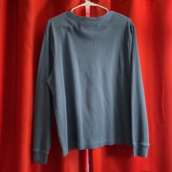 Official DC Justice League shirt. Size Xl. - Picture 2 of 2